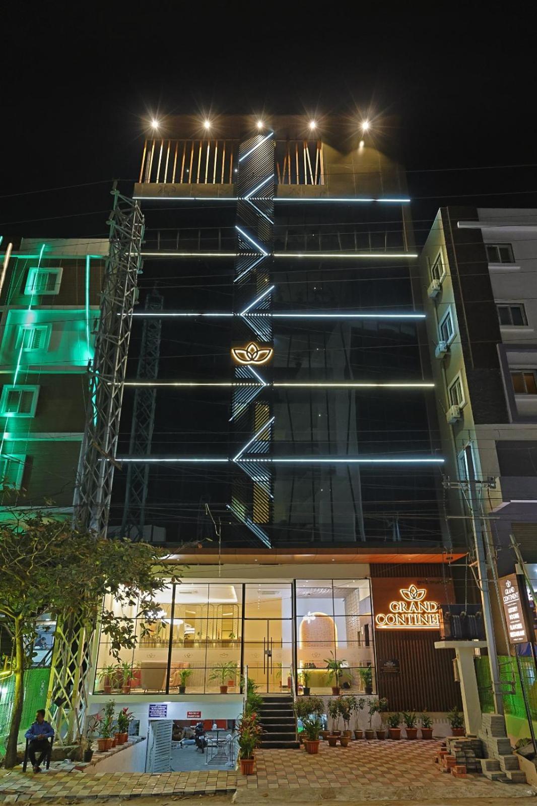 Grand Continent Hotel Gachibowli Near Us Consulate Extérieur photo